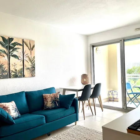 Les Pins Exflora أنتيب