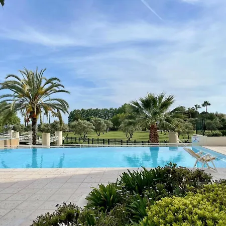 Les Pins Exflora * Αντίμπ